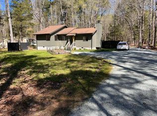 2423 Overland Psge, Chapel Hill, NC 27516