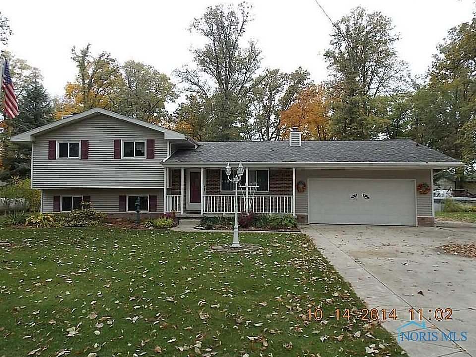 1st image of 26931 Woodland Ct