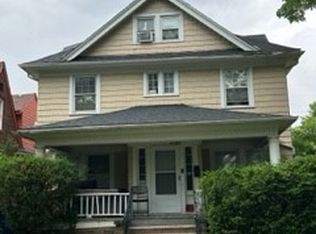 3387 Washington Blvd, Cleveland Heights, OH 44118