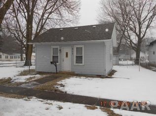 517 S Washington St, Lacon, IL 61540