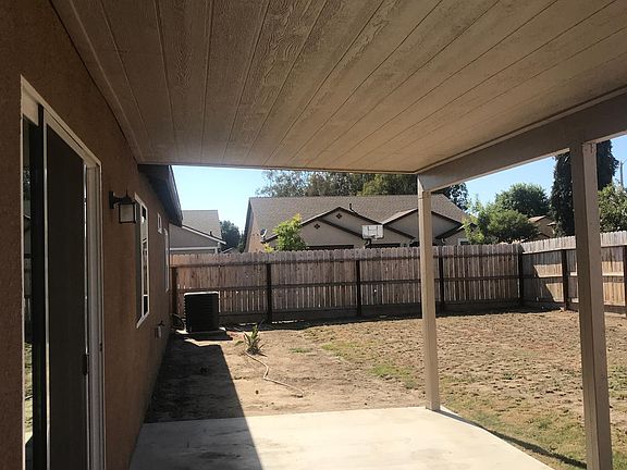 4th image of 2124 E Sweet Ave