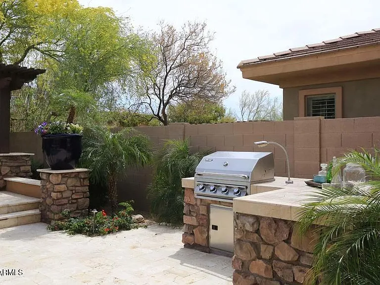 10121 E Ridgerunner Dr — Photo 32