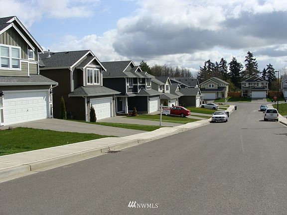 5th image of 4213 E N Street