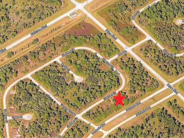 Gladview Cir, North Port, FL 34288
