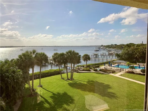 625 NW North River Dr APT 401, Stuart, FL 34994