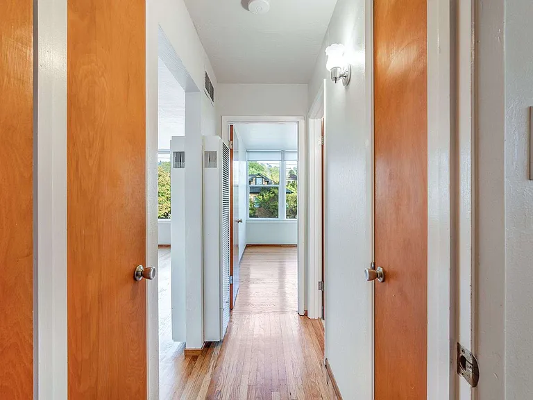 1624 Josephine St #1 — Photo 14
