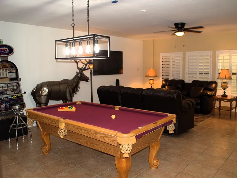 1904 E Catamaran Ct — Photo 10