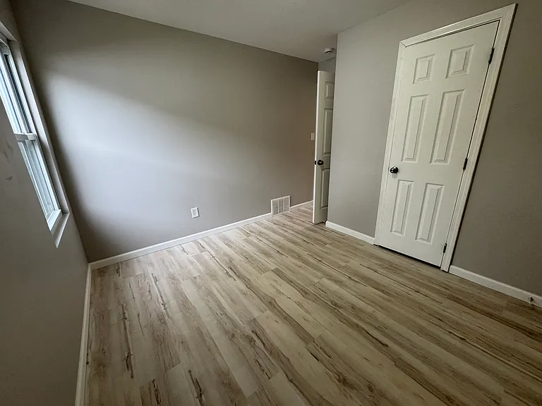 3525 Hickory St — Photo 12