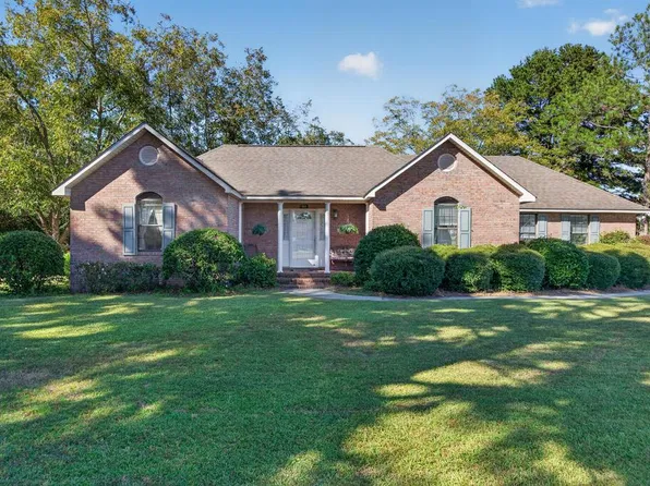 603 Gloria St, Adel, GA 31620