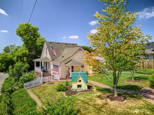 1814 Third Street, Snohomish, WA 98290