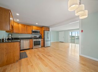 89 Ashworth Ave APT 7, Hampton, NH 03842