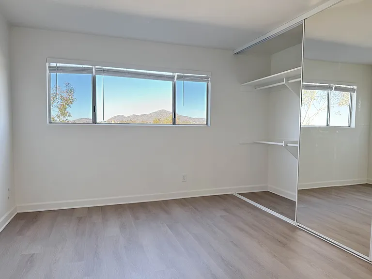 Woodland Terrace Apartments — Photo 18