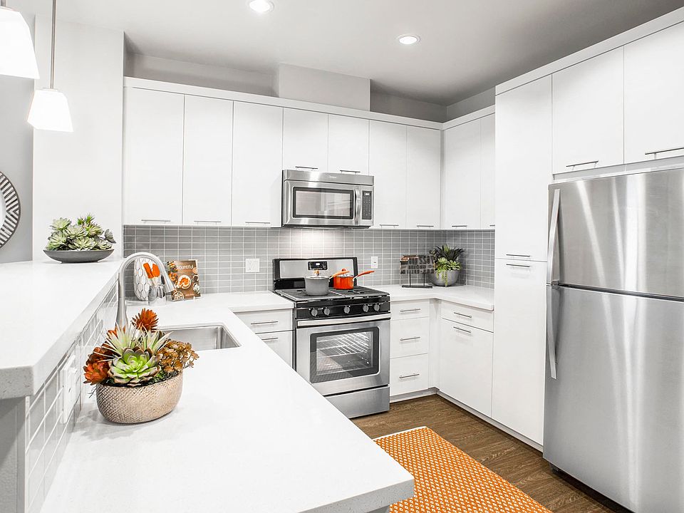 1st image of 301 S Glendora Ave #2205