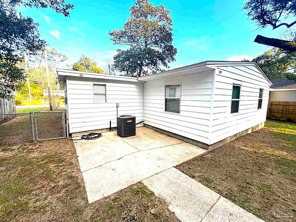 4th image of 5107 Wildewood Ave