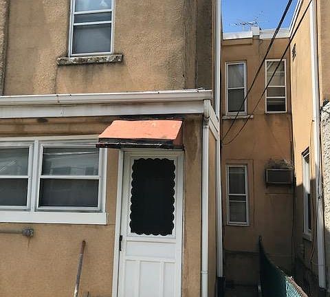 4th image of 3127 Aramingo Ave
