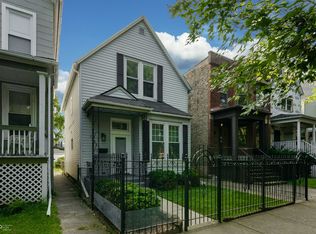 2725 N Mozart St, Chicago, IL 60647