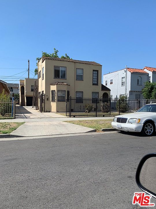 1st image of 1050 W 60th Pl #1050
