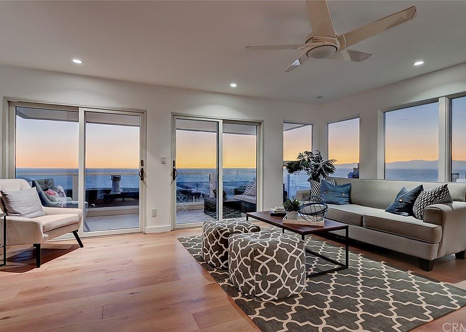 1st image of 3606 Manhattan Ave