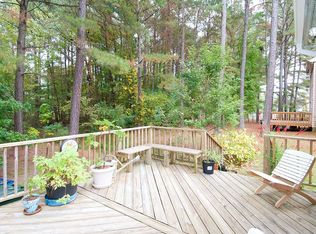 5325 Pronghorn Ln, Raleigh, NC 27610