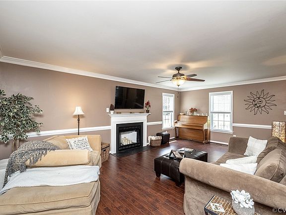 4th image of 11724 Park Forest Ct