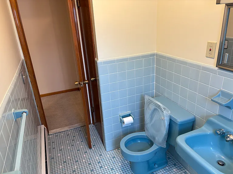 77 Heald St — Photo 11