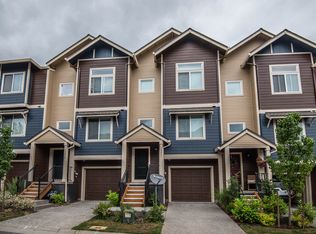10621 NE Covent Garden Pl, Hillsboro, OR 97006
