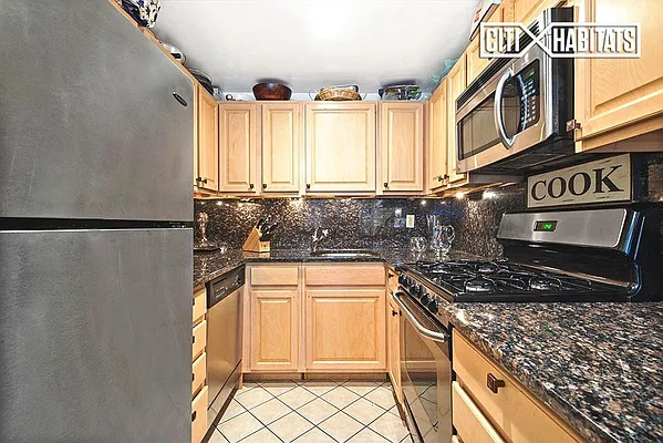 Rented by Citi Habitats | media 29