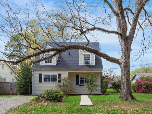 211 Saint Louis St, Lafayette, LA 70506