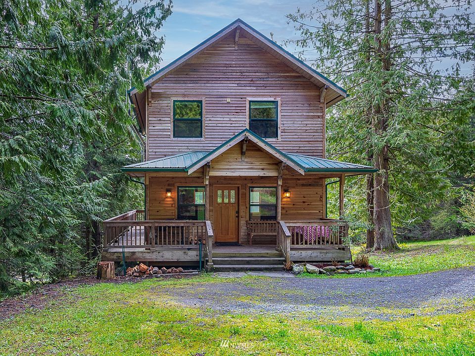 How cute is this sweet place tucked away on 6 acres of beautiful property full of potential. 