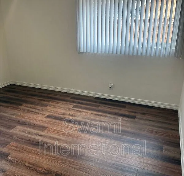 1709 W Marine Ave #1 — Photo 21