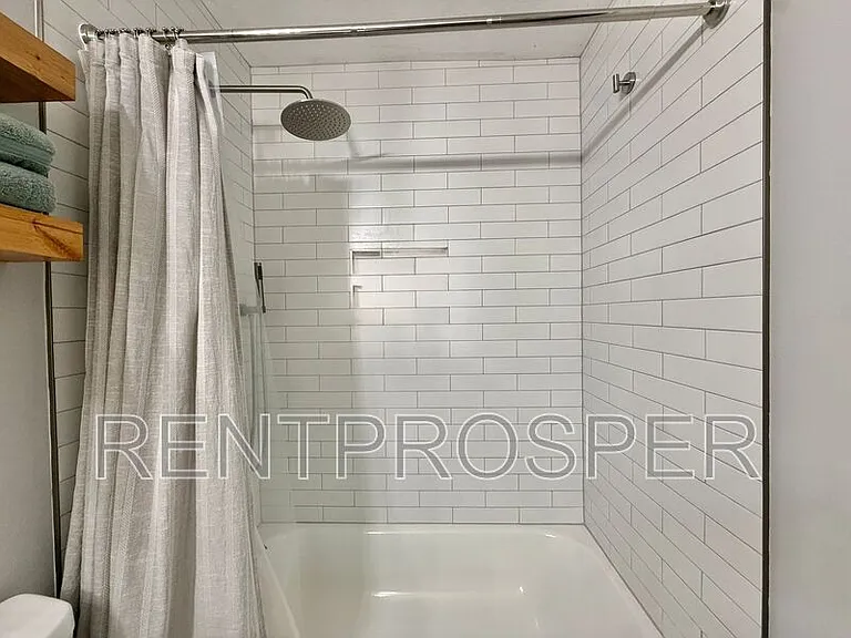 1903 Brancaster Cir — Photo 17