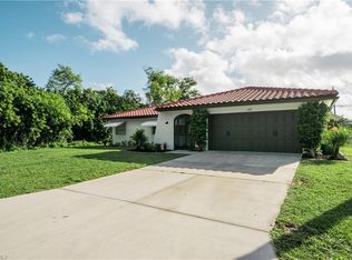 209 Shadow St, Pt Charlotte, FL 33952