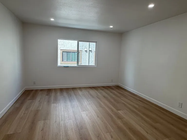 1088 San Gabriel Blvd — Photo 15