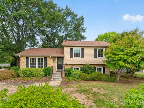 3130 Rea Rd, Charlotte, NC 28226