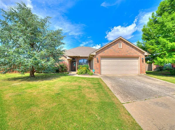 301 Mohawk Trl, Edmond, OK 73003