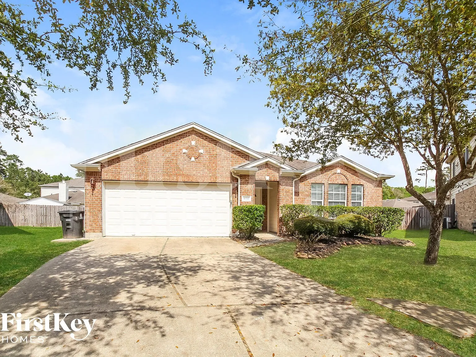 3 bed, 2.0 bath, 1931 sqft, $1,985 — Photo 2