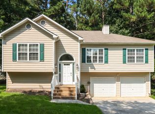19 Eagle Point Ct, Dallas, GA 30132