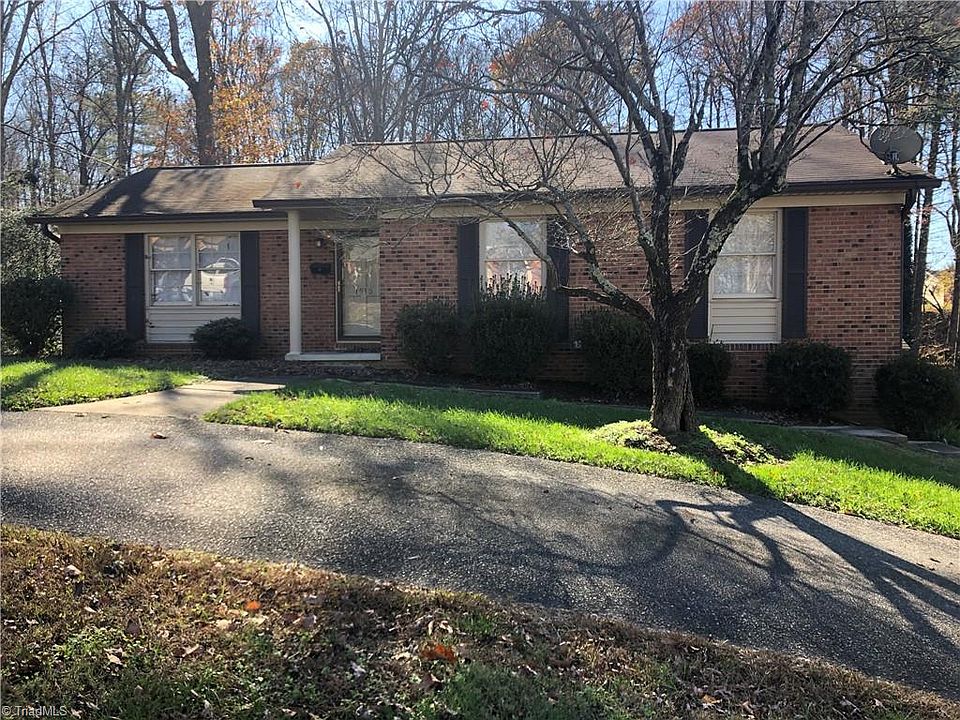 1st image of 1515 Dogwood Dr