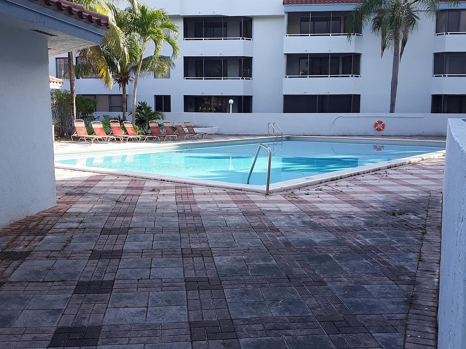 1st image of 8275 SW 152nd Ave #305