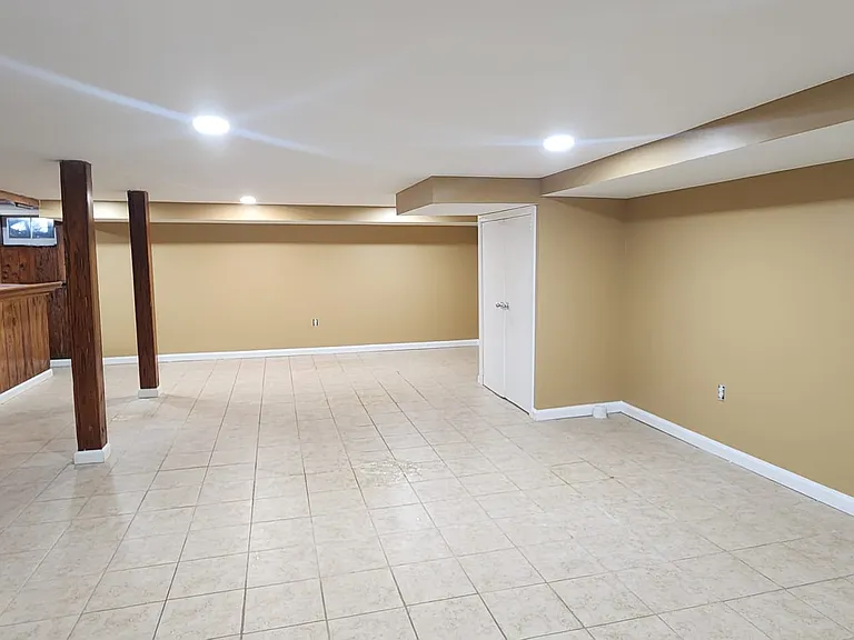 312 Galloping Hill Rd — Photo 5