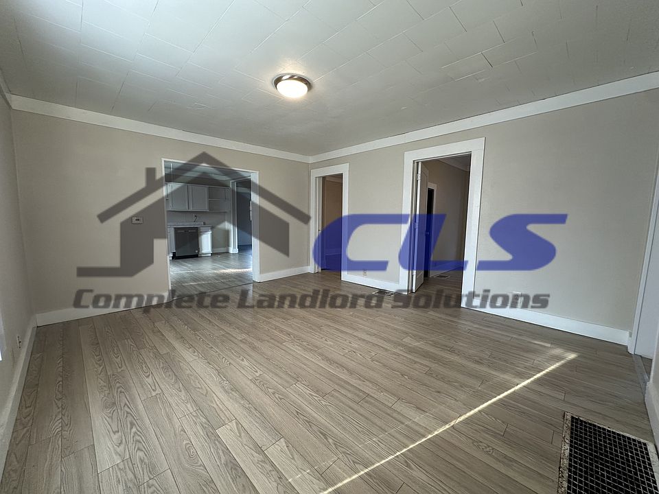 1st image of 1907 Buckeye St
