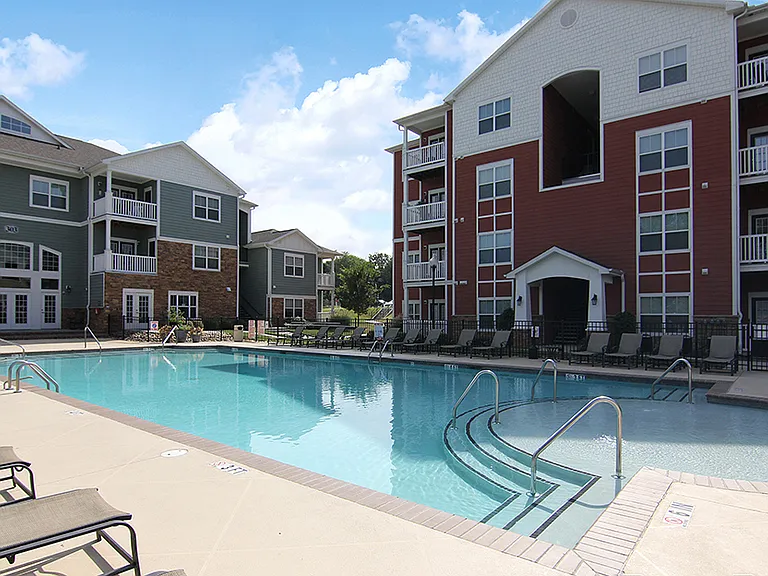 Reed Creek Apartments — Photo 14