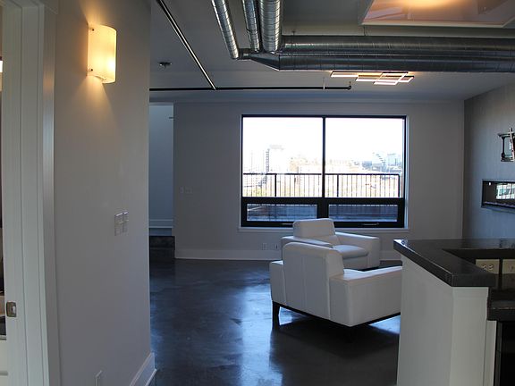 2nd image of 600 Broadway Ave NW APT 604