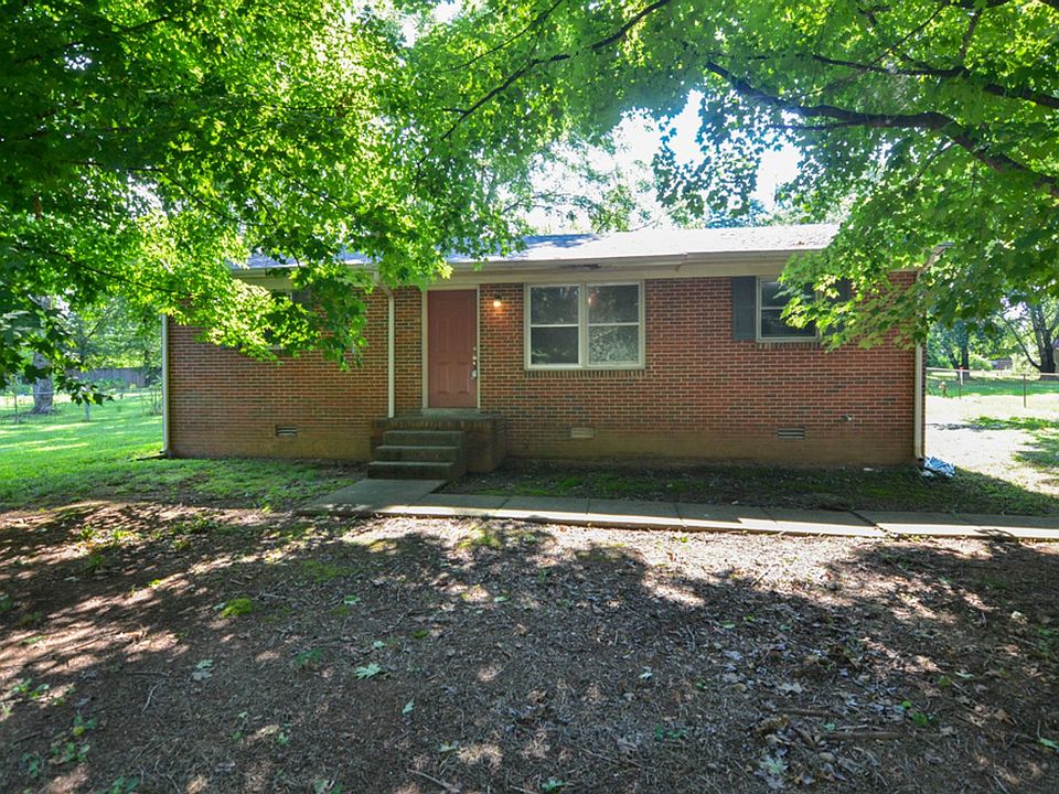 1st image of 325 Shirley Rd