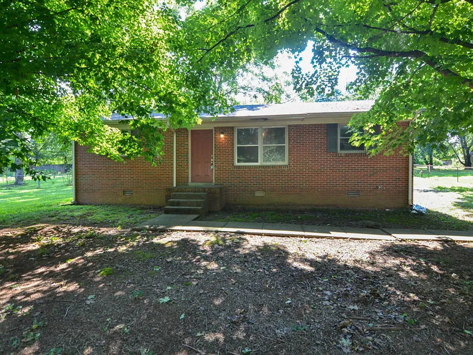 325 Shirley Rd