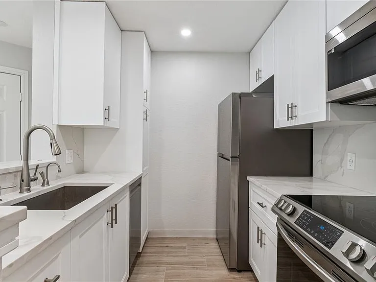 5124 Conroy Rd #24 — Photo 6