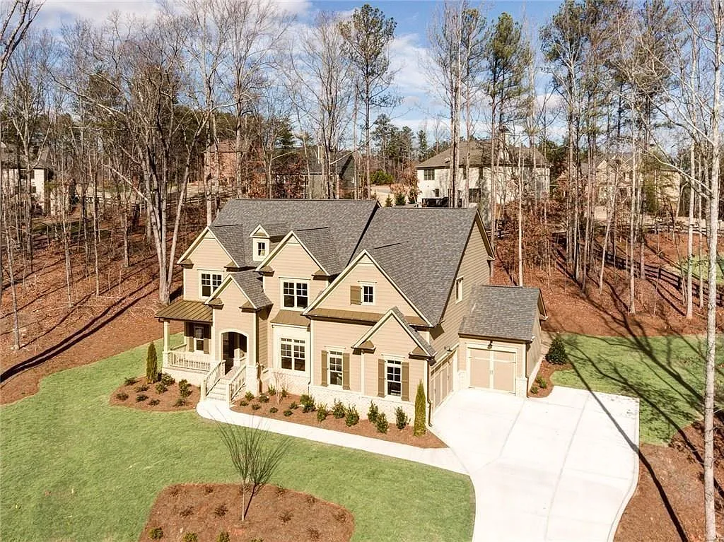 5 bed, 4.0 bath, 3793 sqft, $3,600 — Photo 2