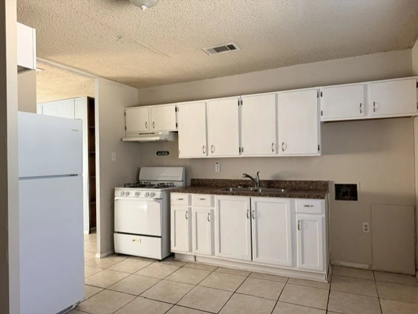 1308 Greenwood Ave. — Photo 4