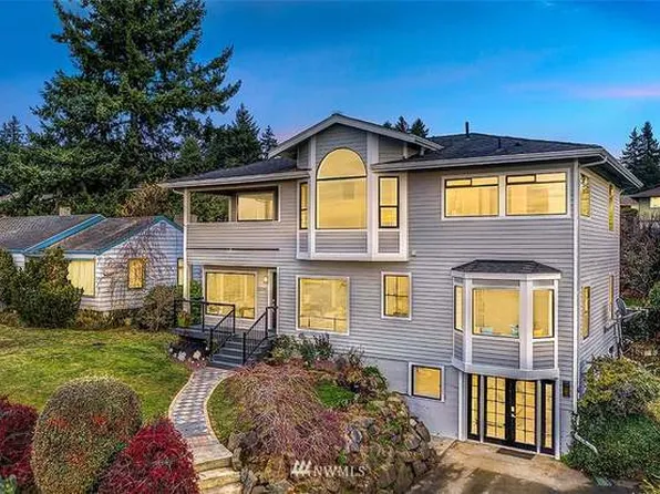 12716 8th Ave NW #B, Seattle, WA 98177