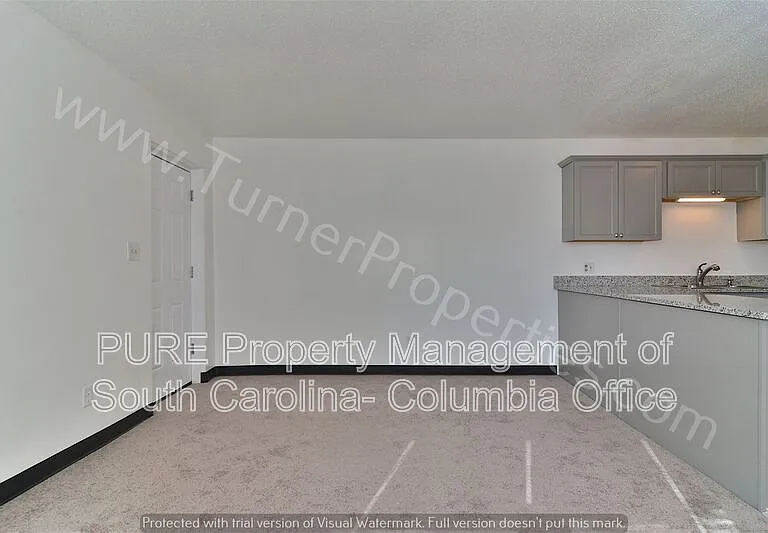 1304 Suber St #D — Photo 8